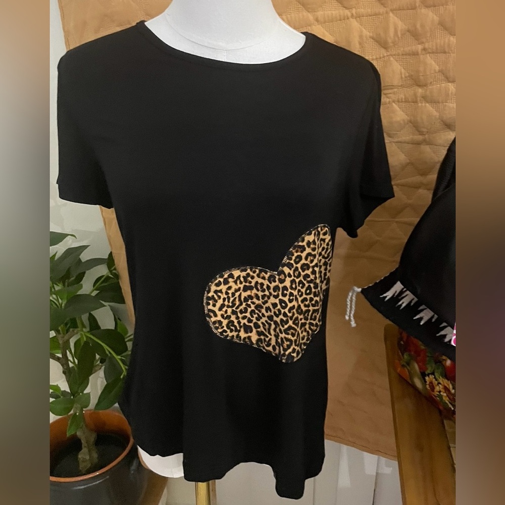 🦁Black CHEETAH🧡Sleep shirt🦁